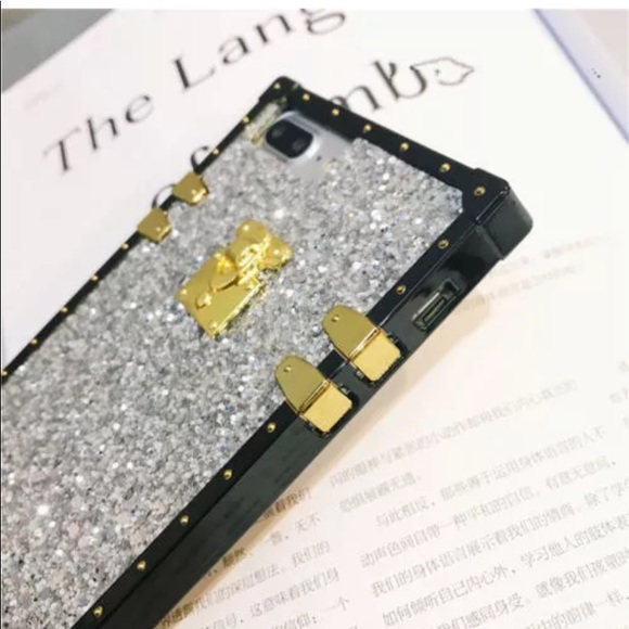 Accessories Iphone Xr Glitter Trunk Case Poshmark